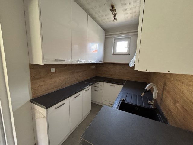 Eladó családi ház, Polgáron 32 M Ft, 3 szobás