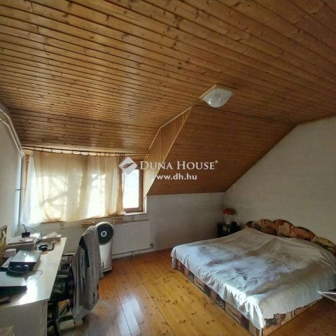 Eladó családi ház, Budapesten, XVI. kerületben 129.9 M Ft