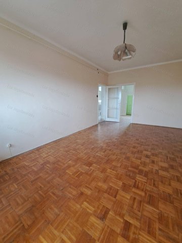 Kiadó téglalakás, albérlet, Oroszlányban 130 E Ft / hó