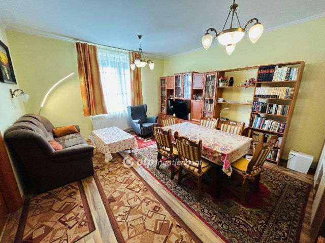 Eladó családi ház, Debrecenben 84.9 M Ft, 4 szobás