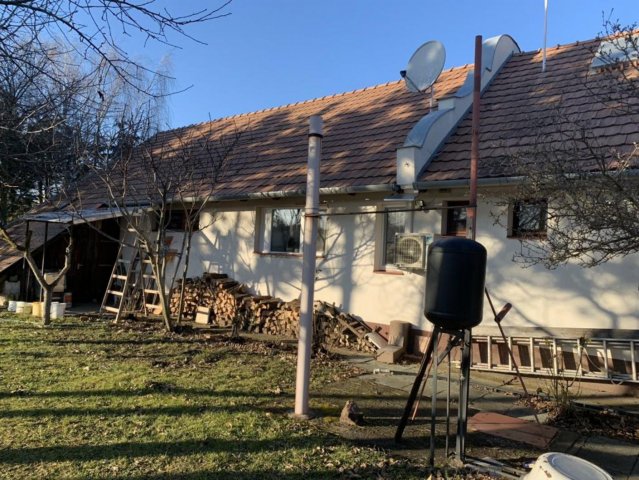 Eladó családi ház, Oroszlányban 76.9 M Ft, 3+1 szobás