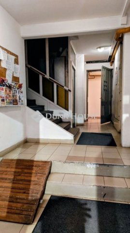 Eladó téglalakás, Kecskeméten 66.9 M Ft, 3 szobás