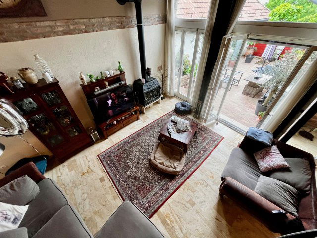 Eladó családi ház, Pécsett 129.9 M Ft, 4 szobás