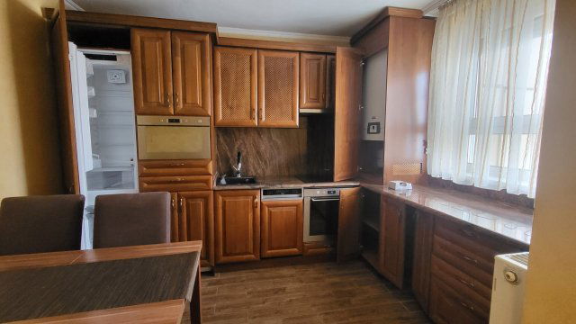 Kiadó téglalakás, albérlet, Egerben 220 E Ft / hó, 3 szobás