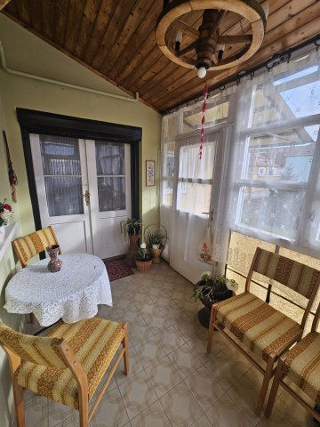 Eladó családi ház, Mezőlakon 36.5 M Ft, 2+2 szobás