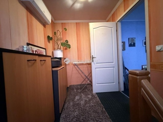 Eladó családi ház, Dunaharasztin 76 M Ft, 3 szobás