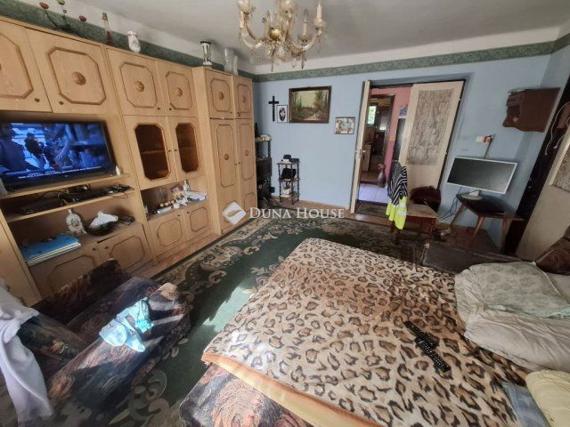 Eladó családi ház, Csongrádon 16.9 M Ft, 2 szobás