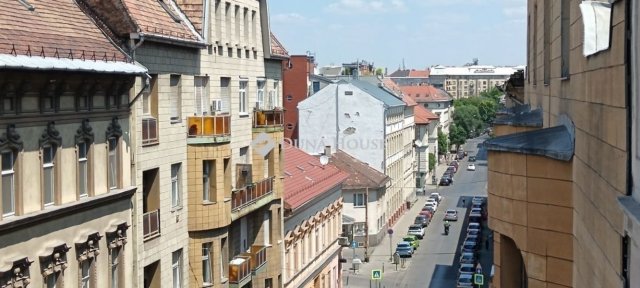 Eladó téglalakás, Budapesten, VII. kerületben 139.9 M Ft