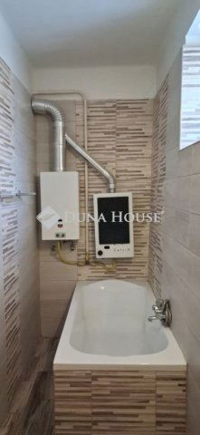 Eladó családi ház, Székesfehérvárott 55.5 M Ft, 2 szobás