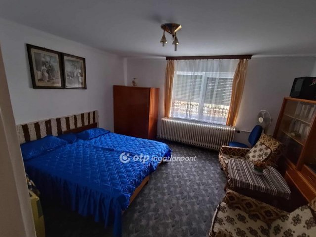 Eladó családi ház, Sióagárdon 26.9 M Ft, 2+2 szobás
