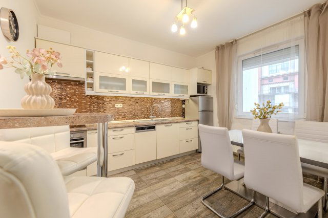 Eladó téglalakás, Budapesten, IX. kerületben 129.5 M Ft