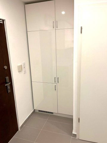 Eladó téglalakás, Budapesten, III. kerületben 69.9 M Ft