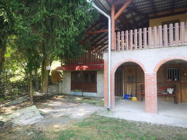 Eladó nyaraló, Salgótarjánban 15 M Ft, 2 szobás