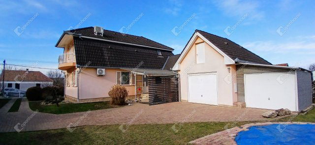 Eladó családi ház, Vasboldogasszonyon 85 M Ft, 6 szobás