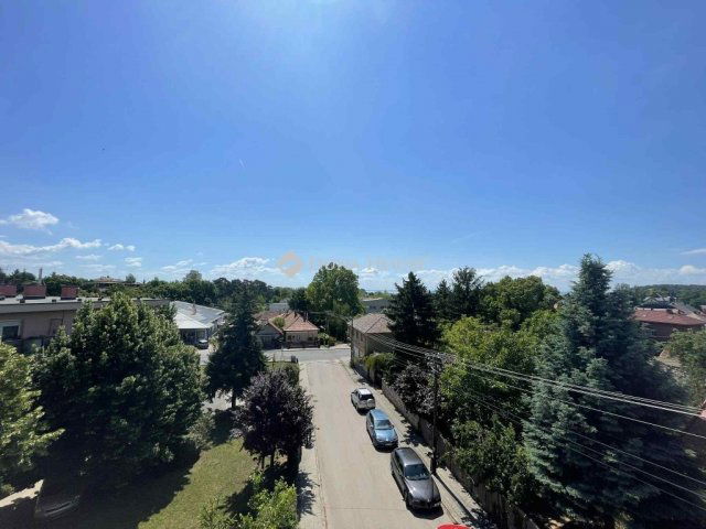 Eladó téglalakás, Balatonalmádiban 84.9 M Ft, 3 szobás