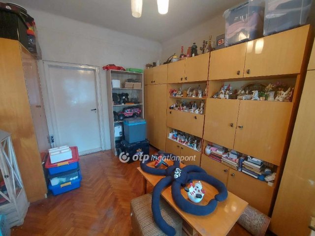 Eladó családi ház, Debrecenben 49.999 M Ft, 2 szobás