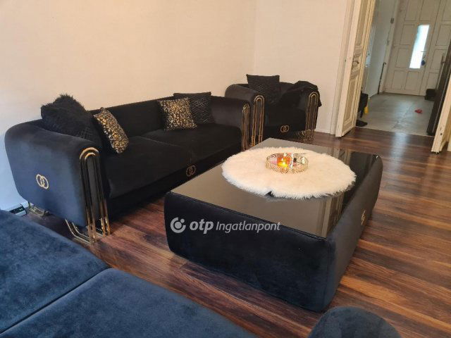 Eladó téglalakás, Budapesten, VII. kerületben 105 M Ft