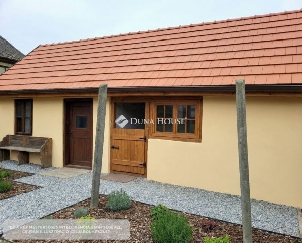 Eladó családi ház, Zsámbokon 45 M Ft, 3 szobás