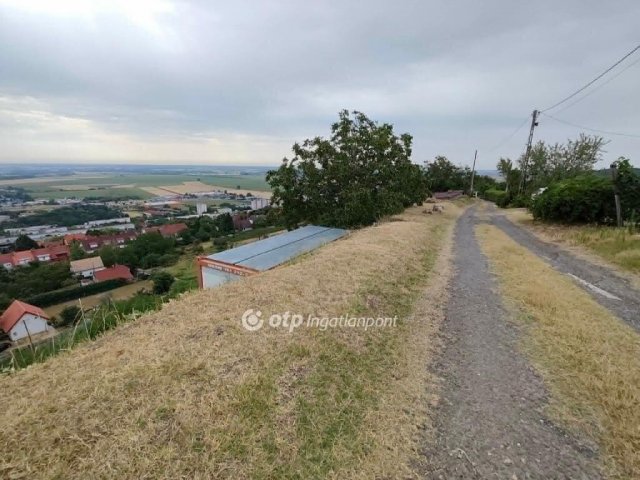 Eladó telek, Szekszárdon 9.9 M Ft / költözzbe.hu