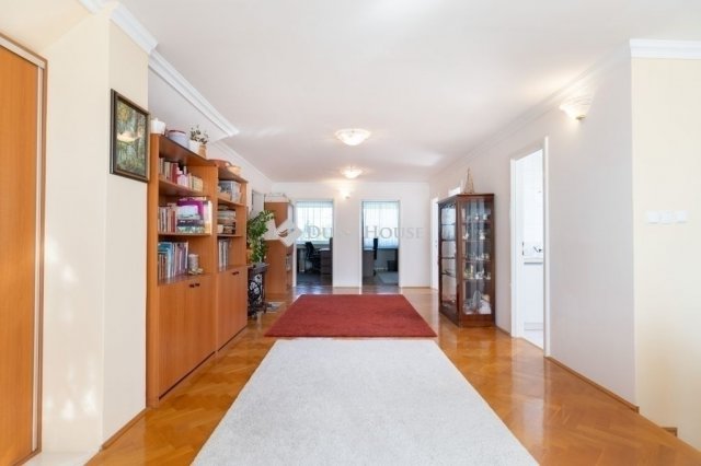 Eladó családi ház, Halásztelken 224.5 M Ft, 6 szobás