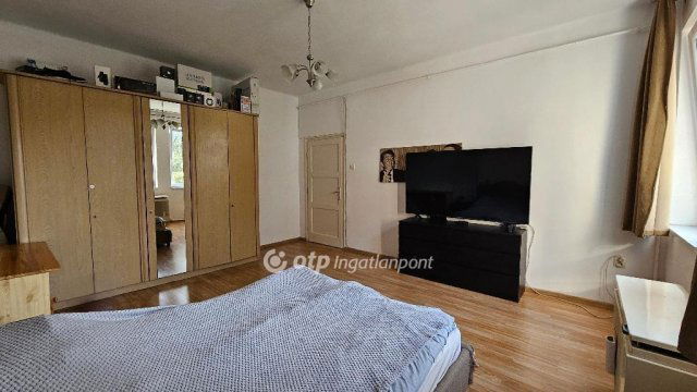 Eladó téglalakás, Egerben 56 M Ft, 2 szobás