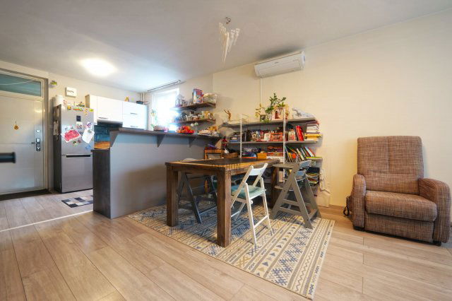 Eladó téglalakás, Budapesten, III. kerületben 81.9 M Ft