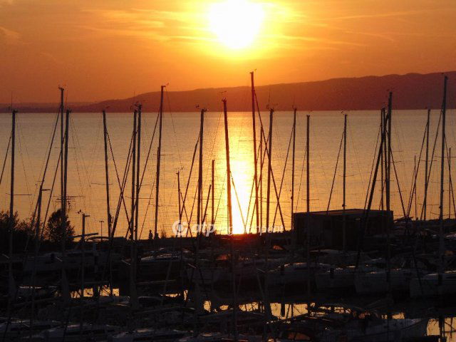 Eladó nyaraló, Balatonfenyvesen 109 M Ft, 2 szobás