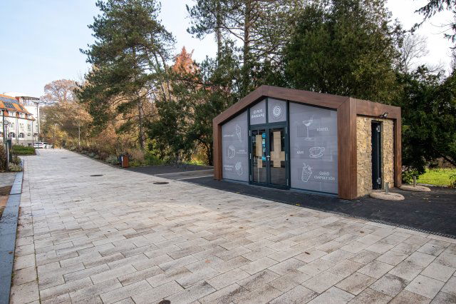 Eladó üzlethelyiség, Miskolcon 0.185 M Ft, 1 szobás
