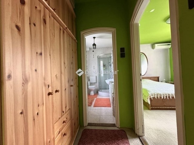 Eladó családi ház, Sülysápon 140 M Ft, 8 szobás