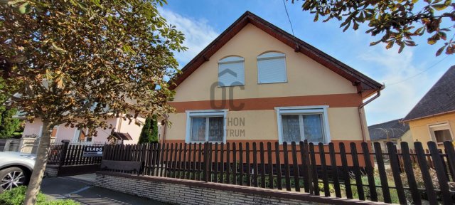 Eladó családi ház, Lengyeltótiban 44.9 M Ft, 2 szobás