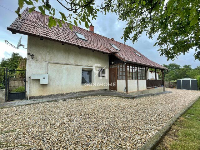 Eladó családi ház, Nemesvámoson 84.9 M Ft, 4 szobás