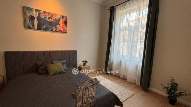 Eladó téglalakás, Budapesten, IX. kerületben 200 M Ft