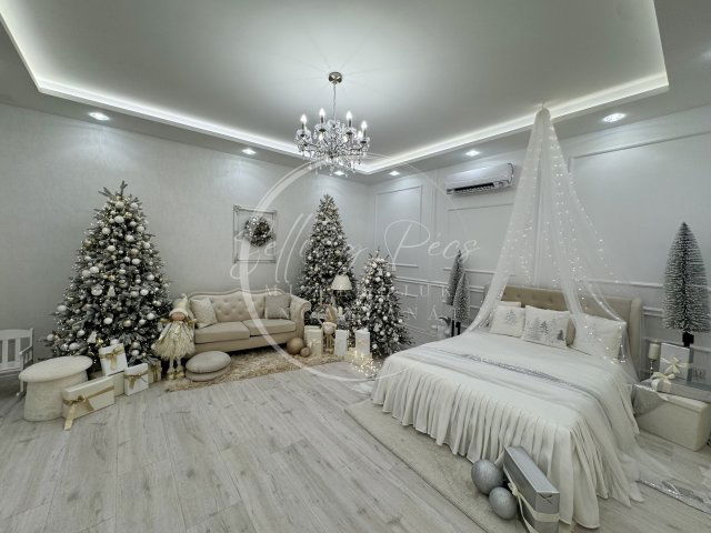 Eladó téglalakás, Pécsett, János utcában 100 M Ft, 3 szobás