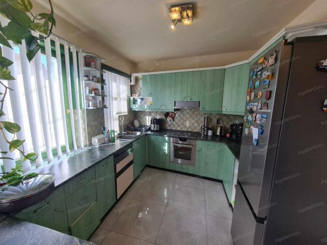 Eladó családi ház, Kecskeméten 85.9 M Ft, 3 szobás