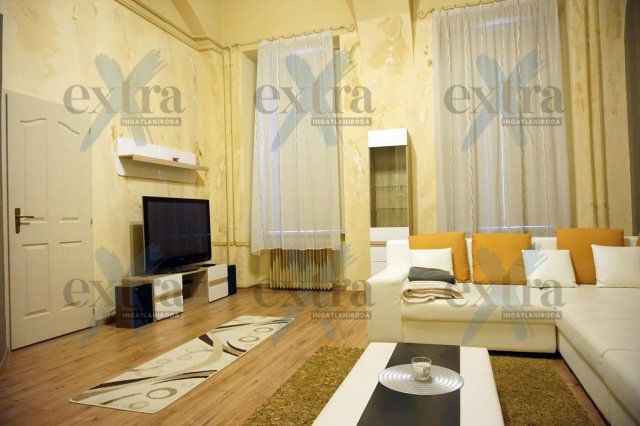 Kiadó téglalakás, albérlet, Szegeden 290 E Ft / hó, 3 szobás