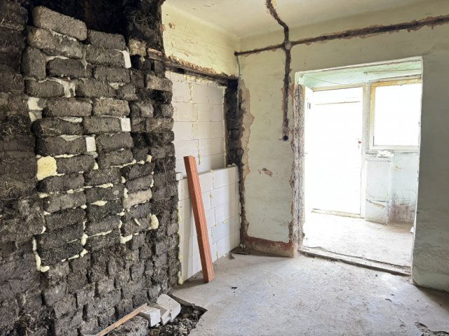 Eladó családi ház, Tenken 12.49 M Ft, 2 szobás