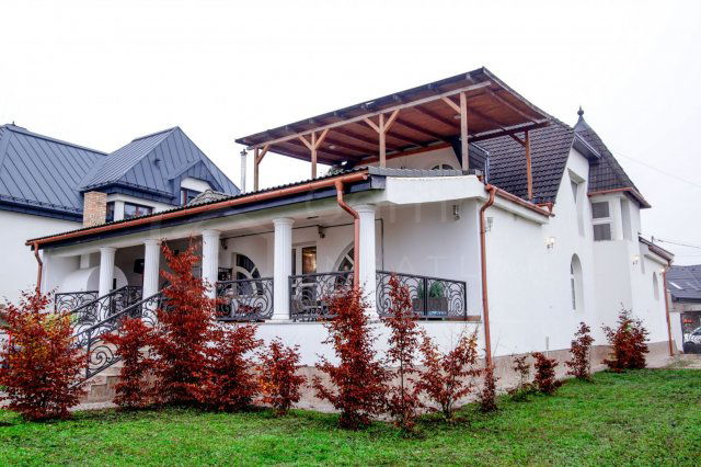 Eladó családi ház, Miskolcon 199 M Ft, 5 szobás