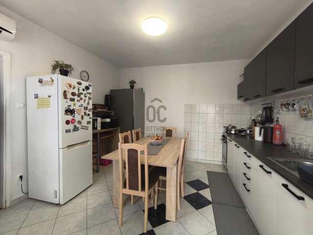 Eladó családi ház, Gyöngyösön 43.9 M Ft, 4 szobás