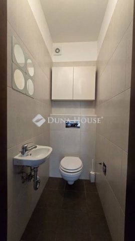 Eladó téglalakás, Monoron 79.9 M Ft, 4 szobás