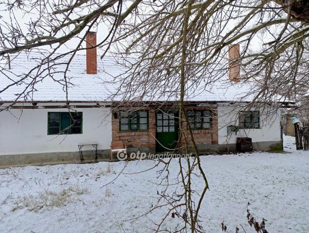 Eladó mezogazdasagi ingatlan, Balástyán 11.5 M Ft, 3 szobás