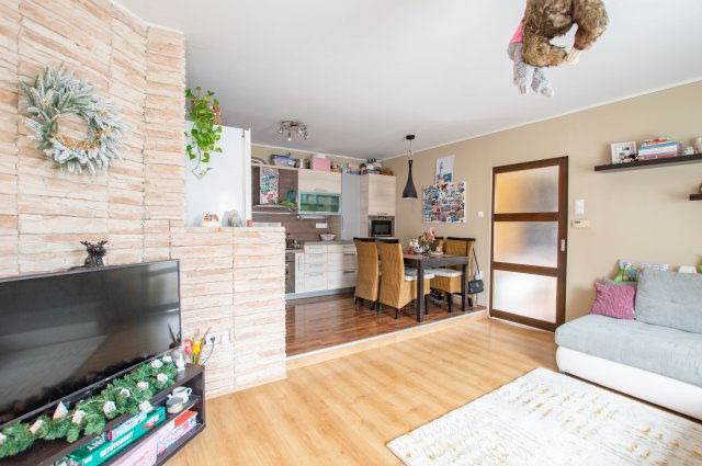 Eladó téglalakás, Szombathelyen 49.9 M Ft, 2 szobás