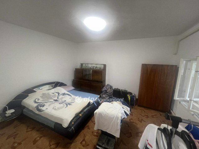 Eladó családi ház, Kecskeméten 65 M Ft, 4+1 szobás