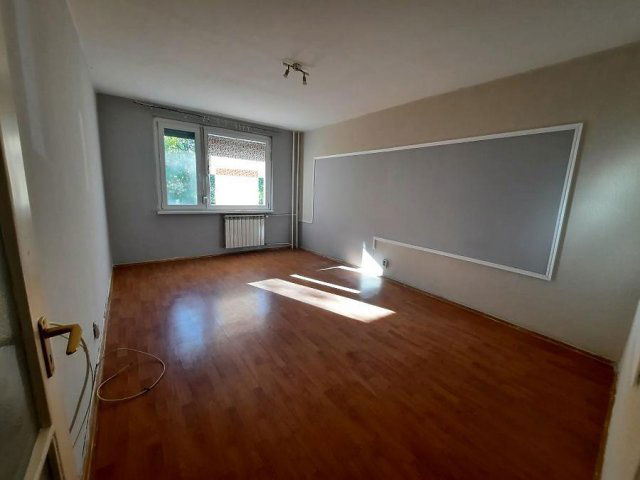 Eladó panellakás, Budapesten, XV. kerületben 56.5 M Ft, 2 szobás