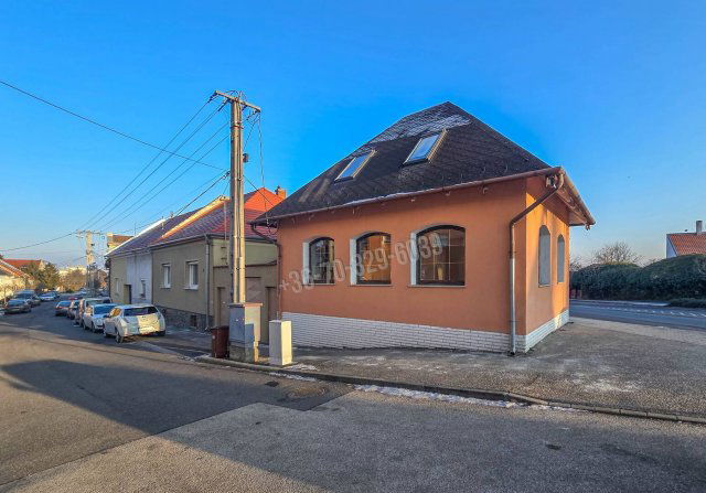 Eladó ipari ingatlan, Sopronban 90 M Ft, 4 szobás