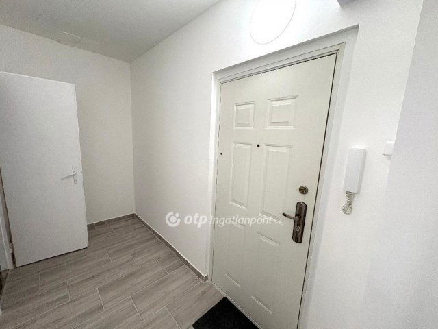 Eladó panellakás, Miskolcon 25.99 M Ft, 1+1 szobás