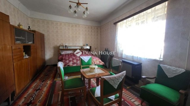 Eladó családi ház, Kunszálláson 28 M Ft, 2 szobás