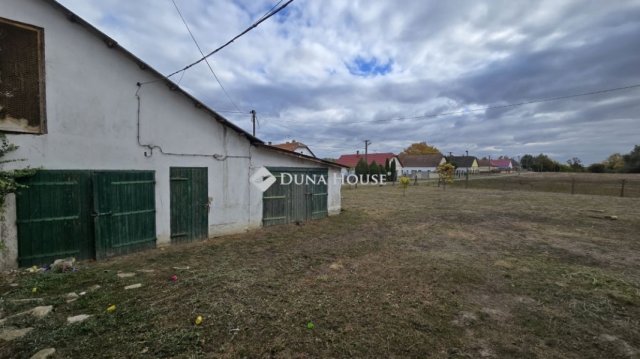 Eladó családi ház, Dávodon 27.49 M Ft, 3 szobás