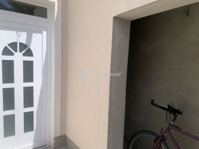 Eladó téglalakás, Budapesten, XX. kerületben 54 M Ft, 2 szobás
