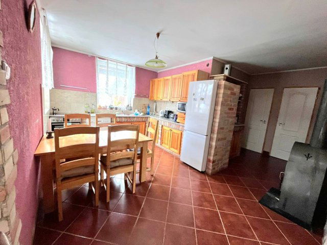 Eladó családi ház, Pilisen 63.127 M Ft, 3 szobás