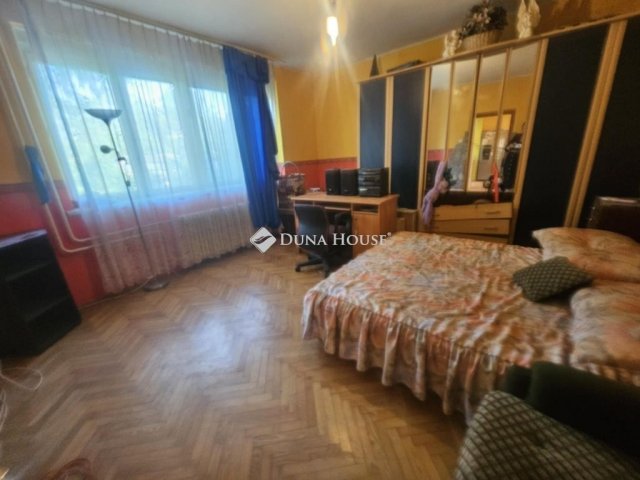 Eladó sorház, Berhidán 39 M Ft, 5 szobás / költözzbe.hu